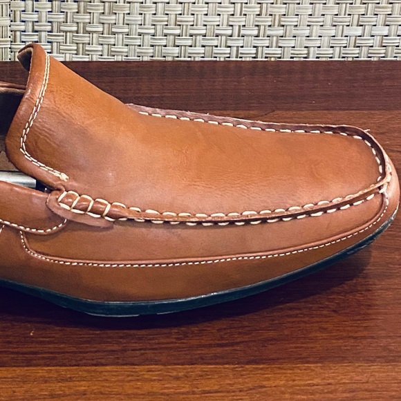 🌟HP🌟Like New! Madden M-Need Tan Faux Leather Slip-On Loafer 9.5 - Picture 7 of 12